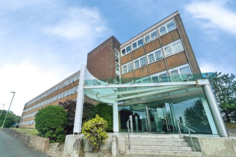 Wella Road, Basingstoke, RG22